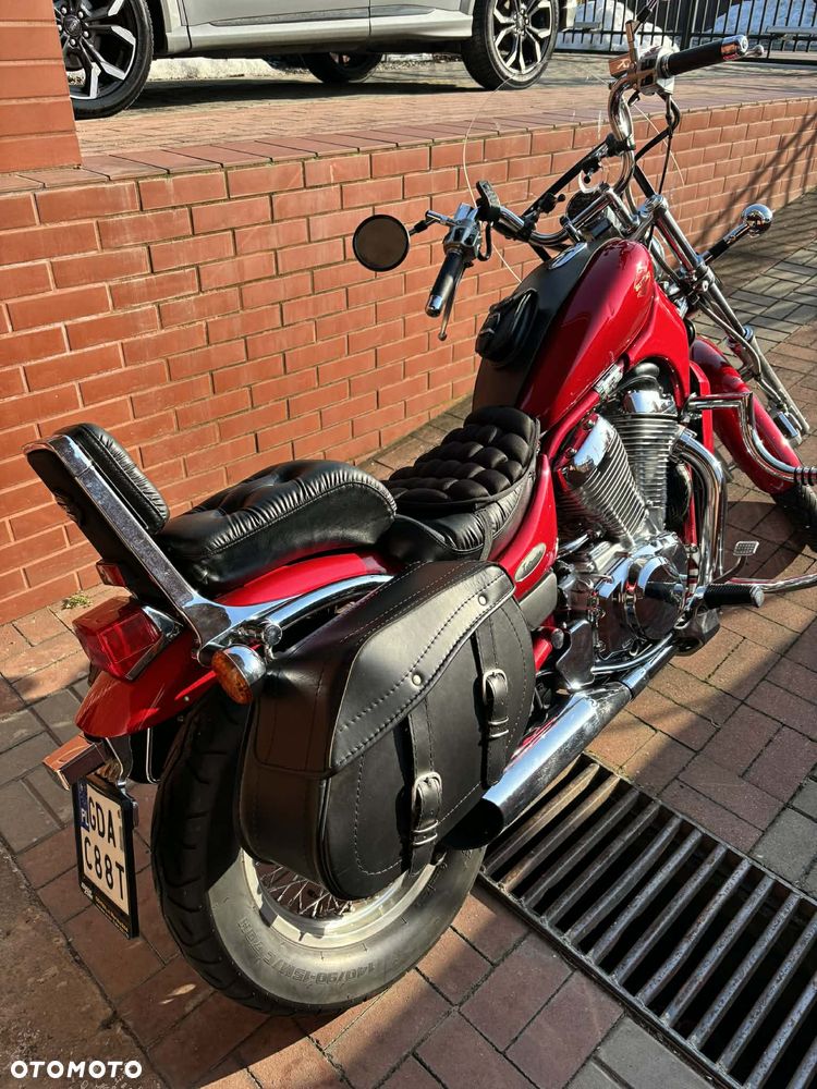 Suzuki Intruder - 2