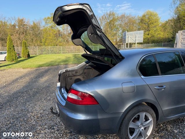 Skoda Superb 1.9 TDI Ambiente - 19