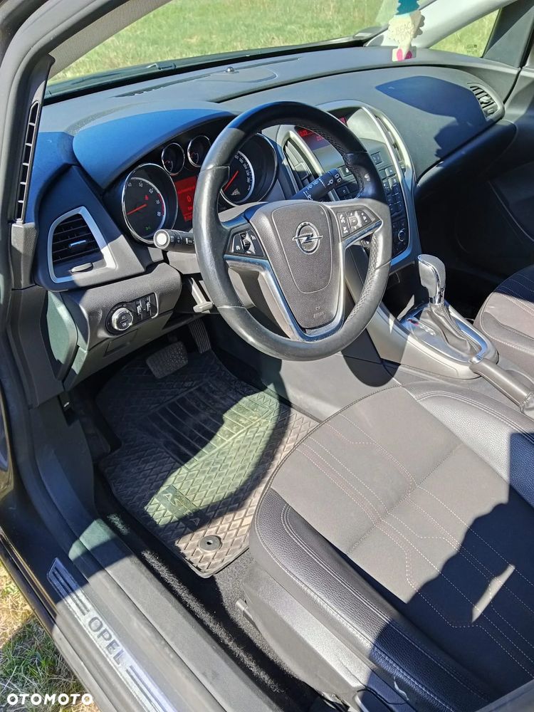 Opel Astra 1.4 Turbo Automatik - 15