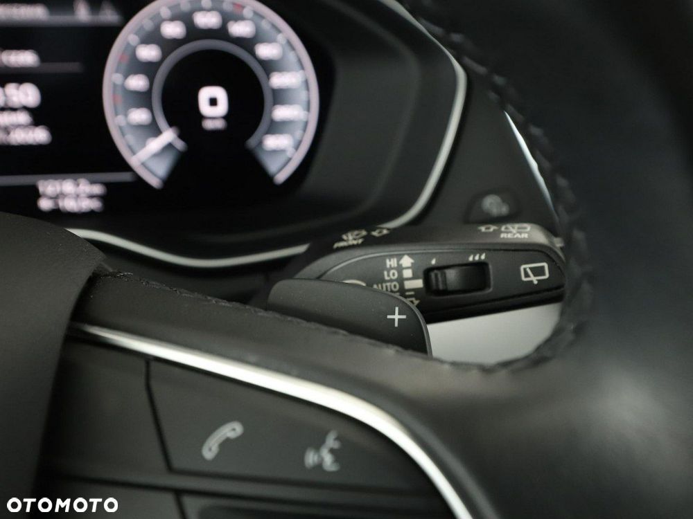 Audi Q5 50 TFSIe quattro S tronic S line - 36