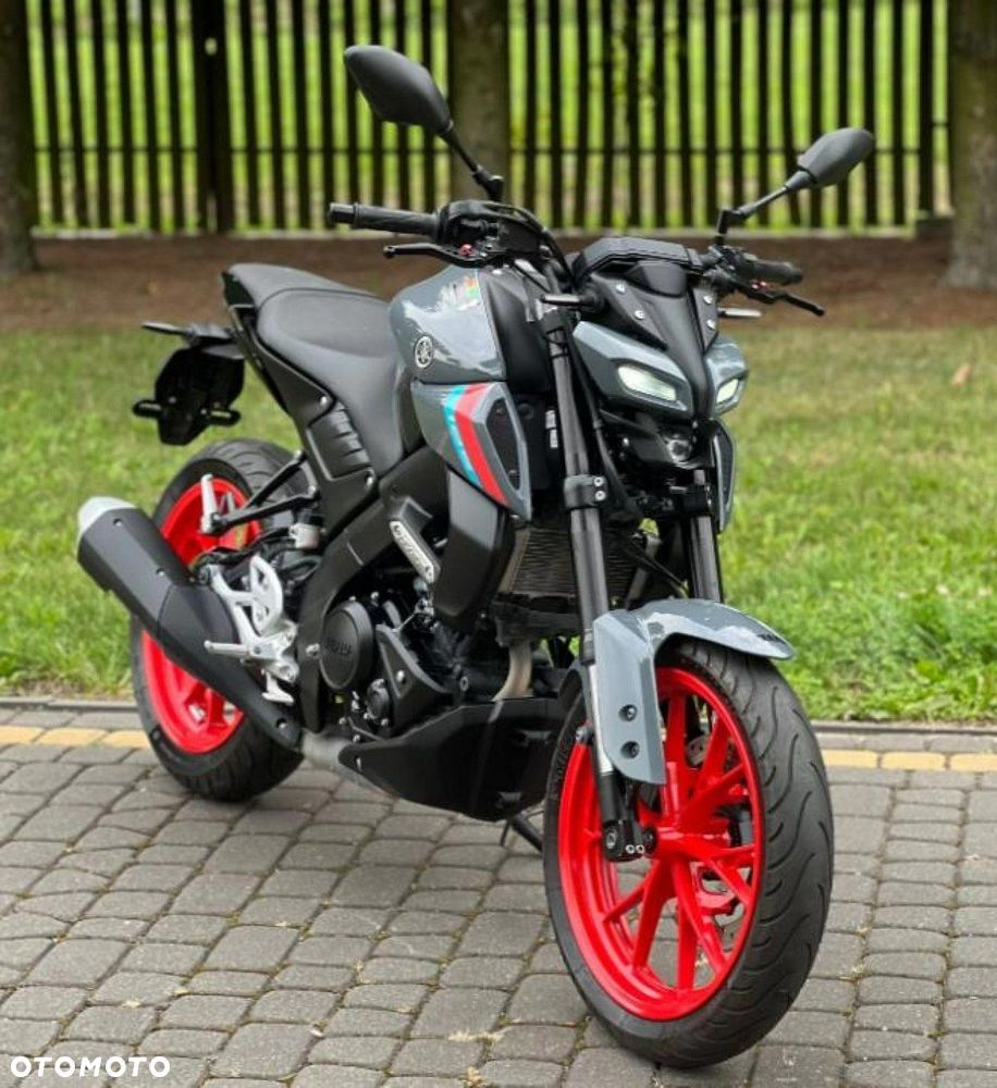 Yamaha MT - 13