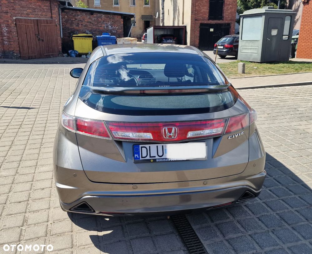 Honda Civic 1.8 Comfort - 3