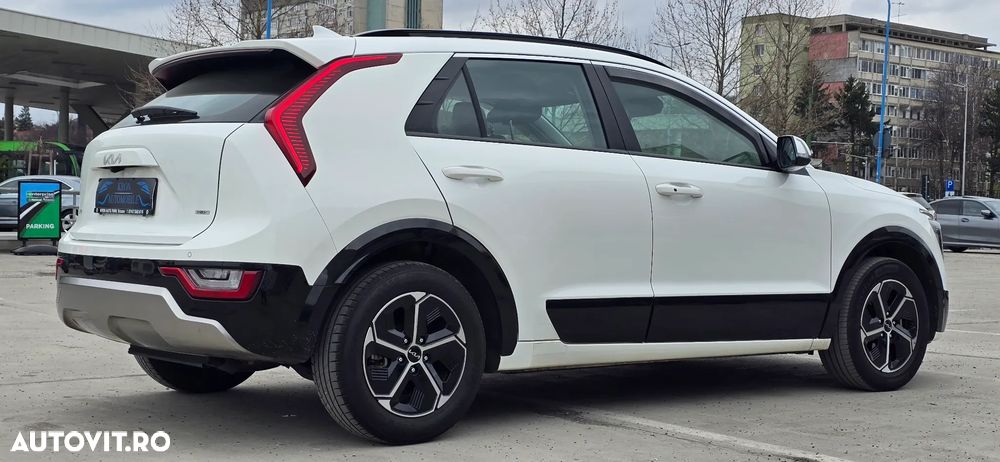 Kia Niro 1.6 GDI HEV 2WD OPF Aut. Vision - 23