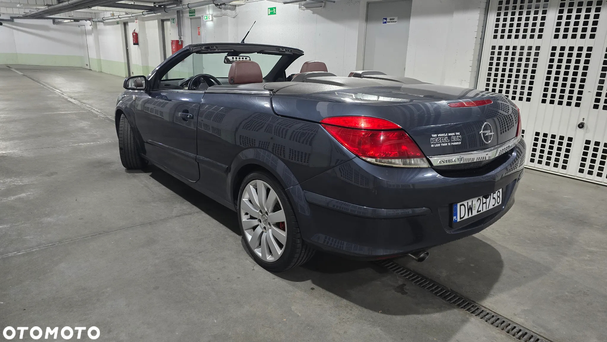 Opel Astra Twin Top 1.9 CDTI Cosmo - 4