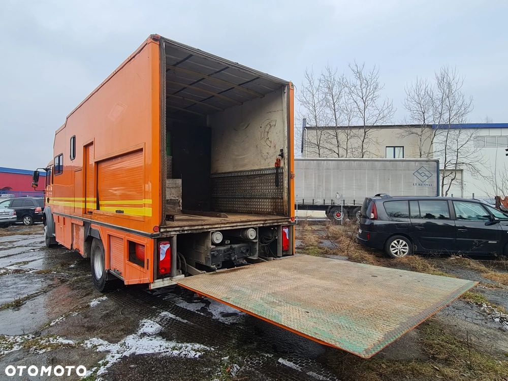 MAN 18.224 Klima Webasto Toaleta Winda Dystrybucja Zbiorniki Na Paliwo - 11