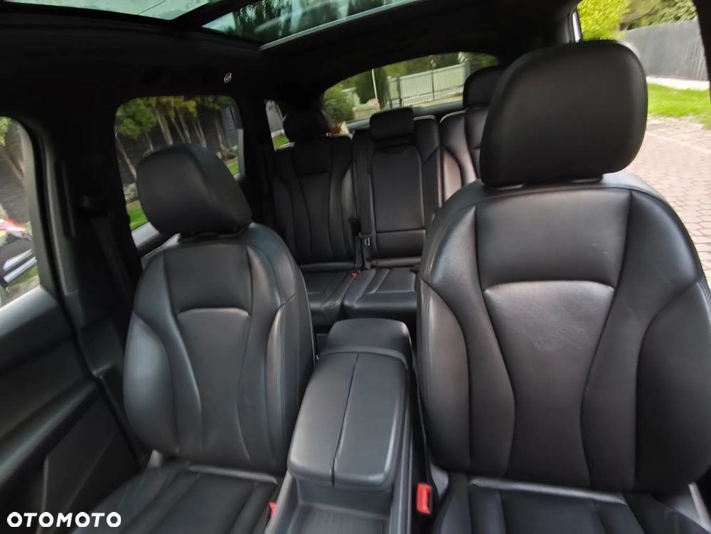 Audi Q7 3.0 TFSI Quattro Tiptronic - 19