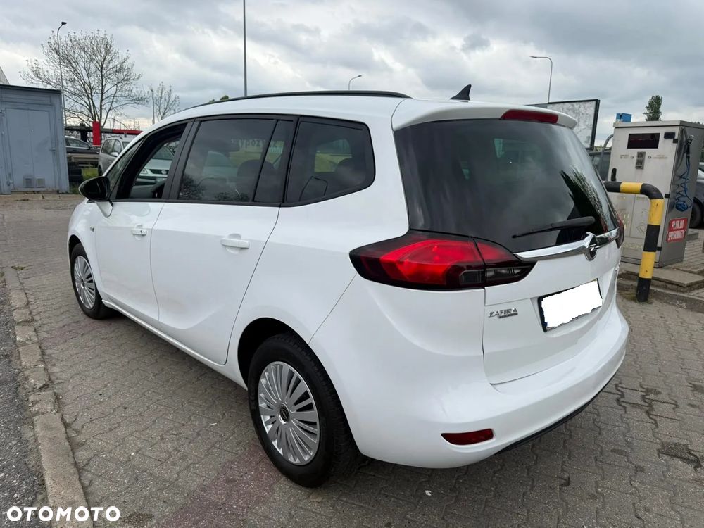 Opel Zafira - 3