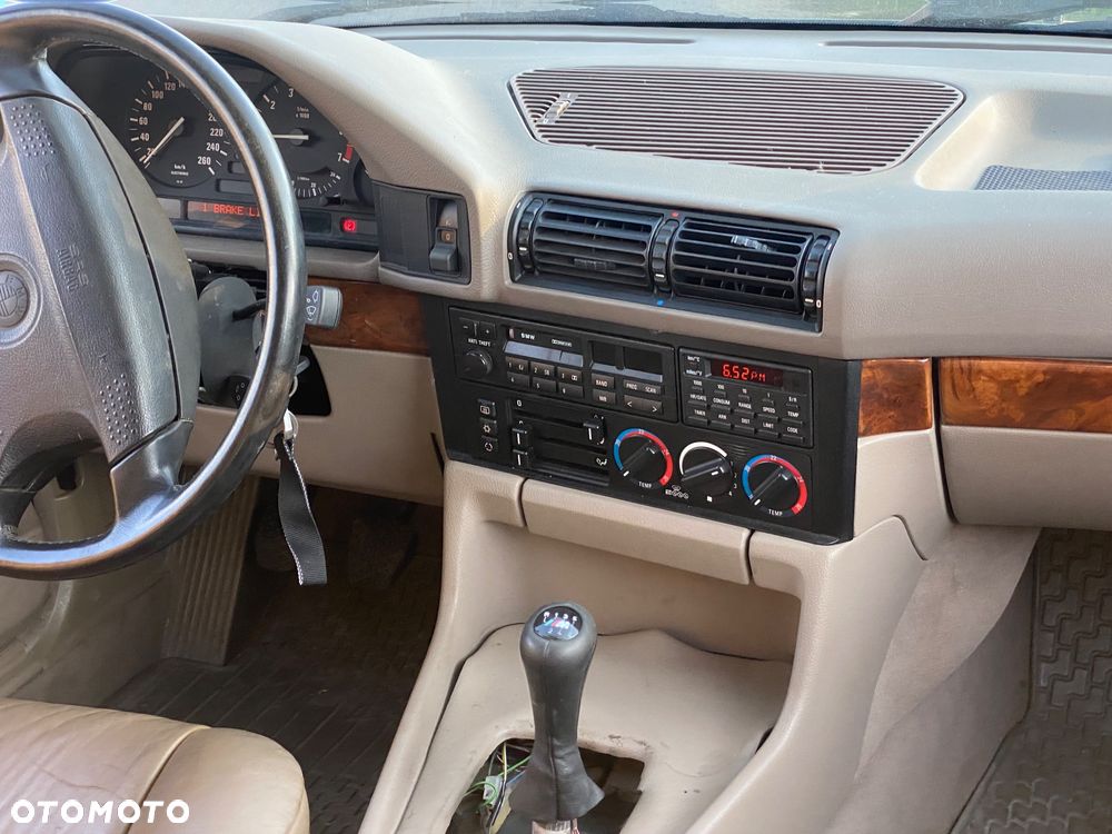 BMW Seria 5 - 12