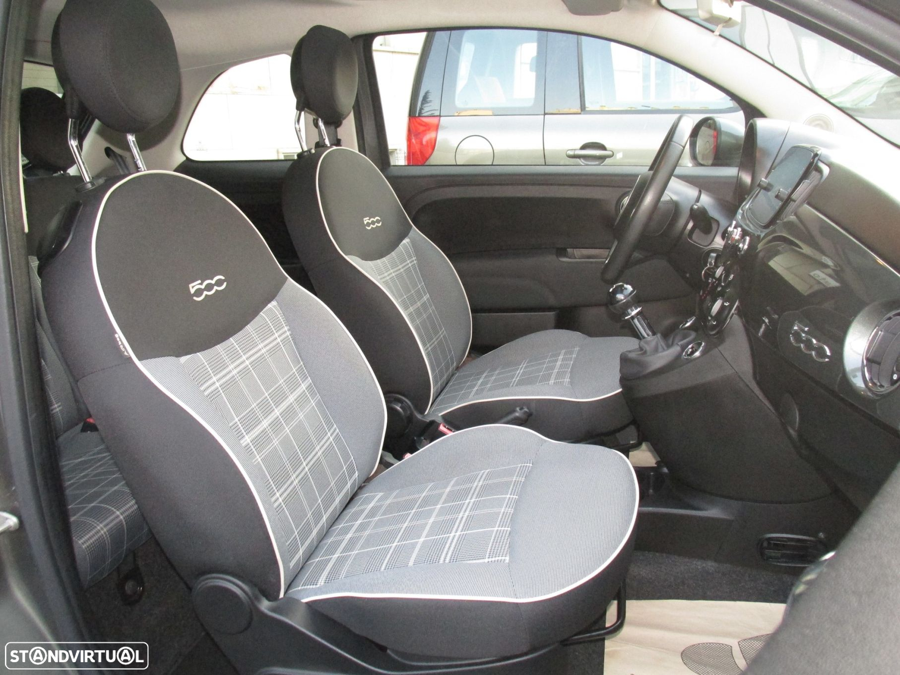 Fiat 500 1.2 Lounge S&S - 18