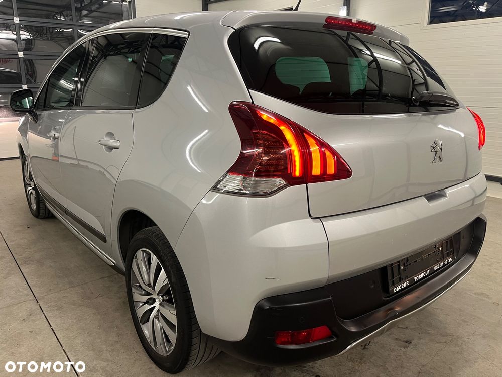 Peugeot 3008 HDi FAP 115 Style - 25