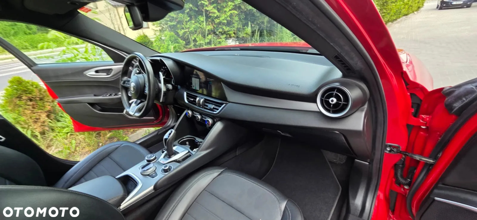 Alfa Romeo Giulia 2.0 Turbo - 33
