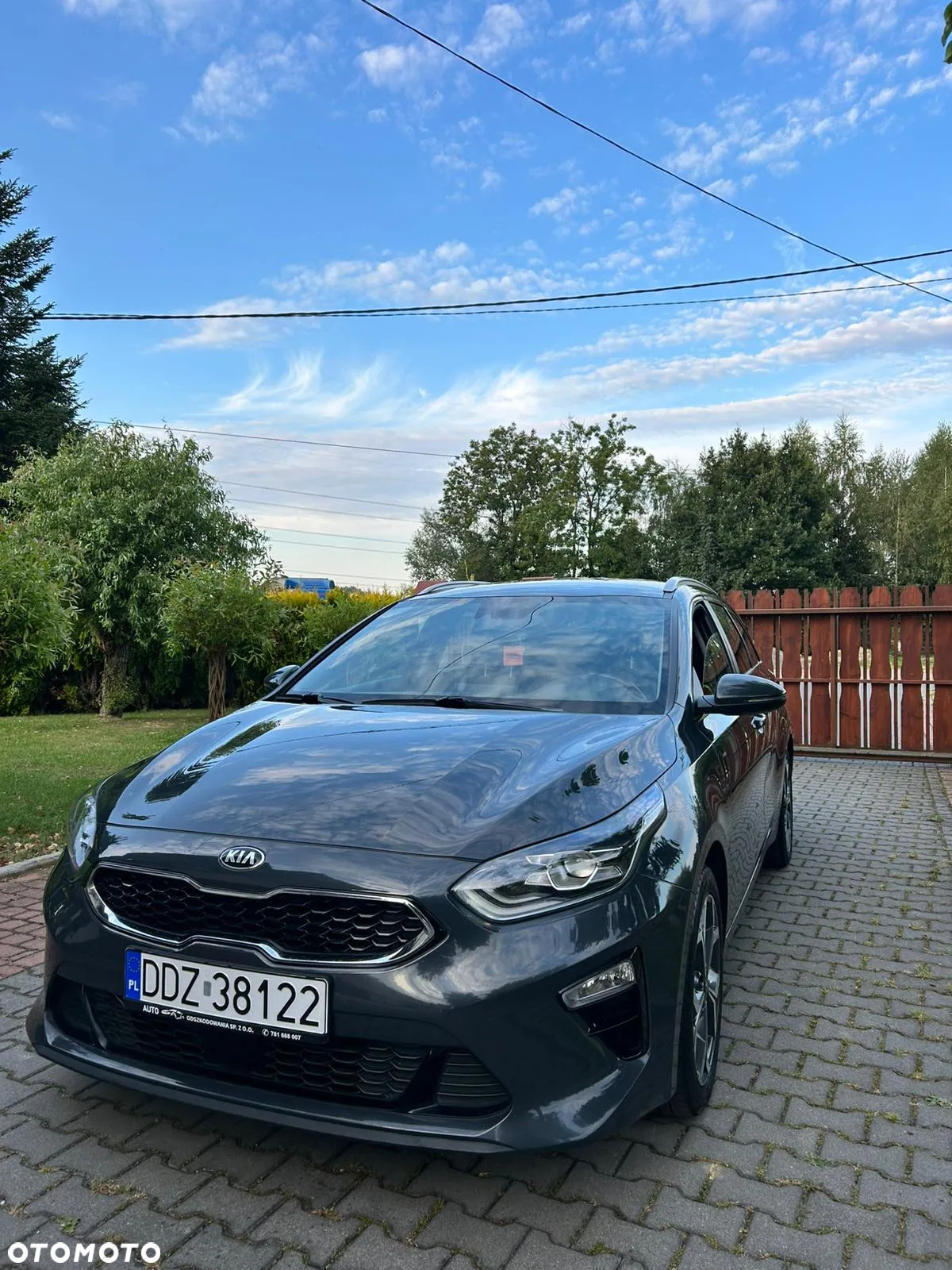 Kia Ceed 1.6 CRDi SCR L Business Line Plus DCT - 17