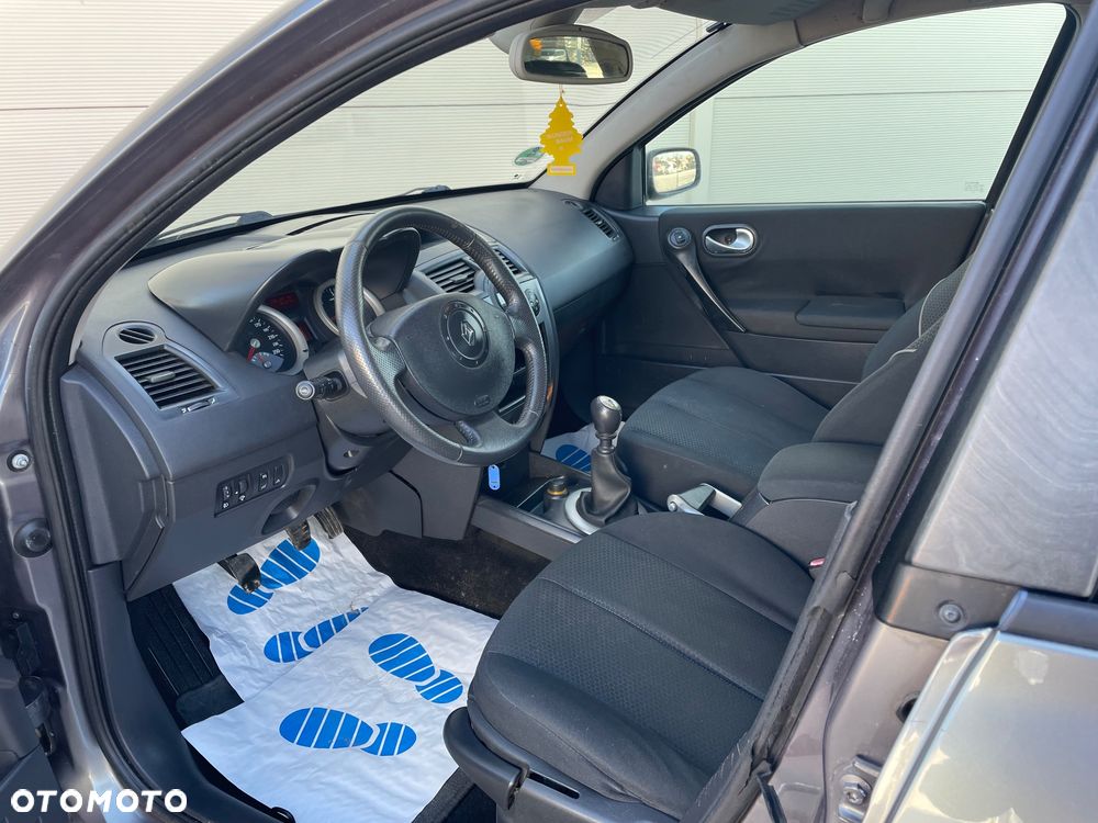 Renault Megane - 12