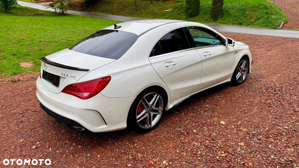 Mercedes-Benz CLA AMG 45 4-Matic - 8