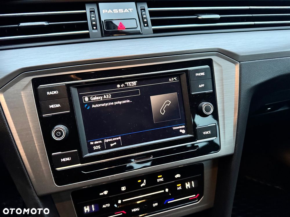 Volkswagen Passat Variant 1.5 TSI EVO Business - 22