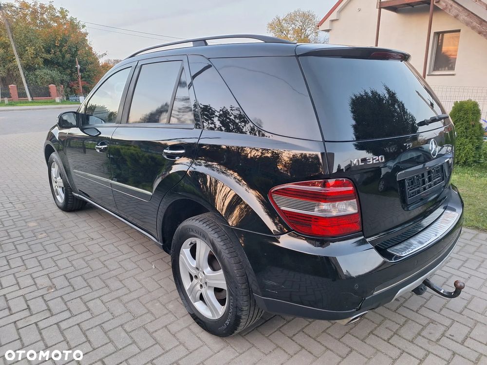 Mercedes-Benz ML 320 CDI 4-Matic - 25