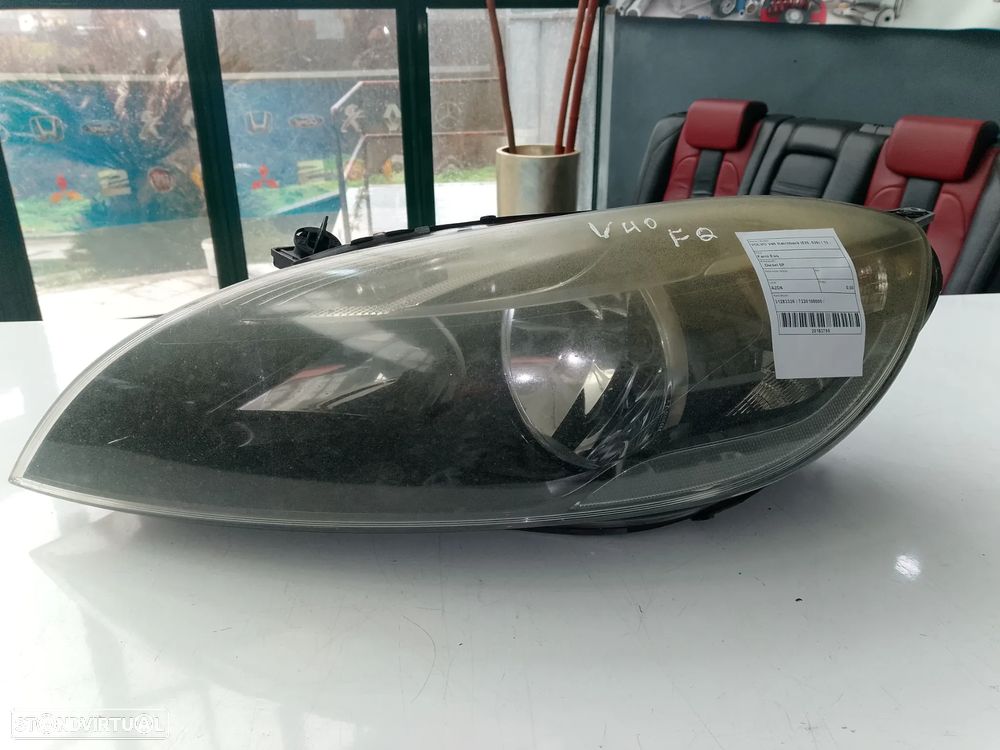 FAROL ESQUERDO VOLVO V40 / 31283326 - 1