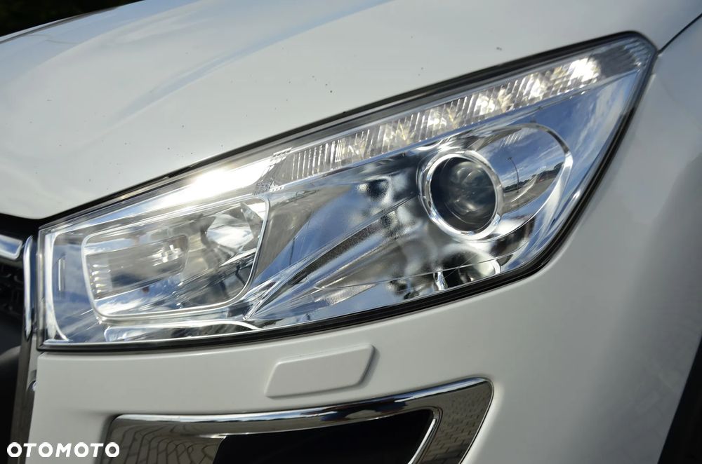 Peugeot 4008 - 31