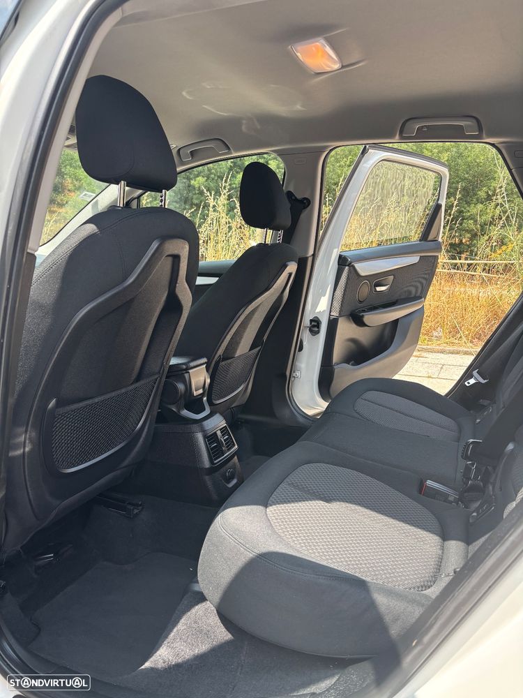 BMW 216 Active Tourer d Advantage Auto - 5