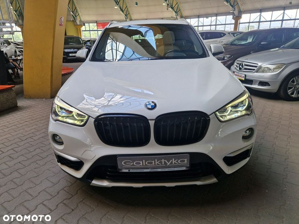 BMW X1 - 4
