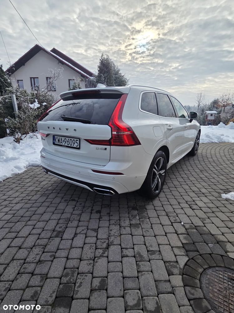 Volvo XC 60 D4 R-Design - 5