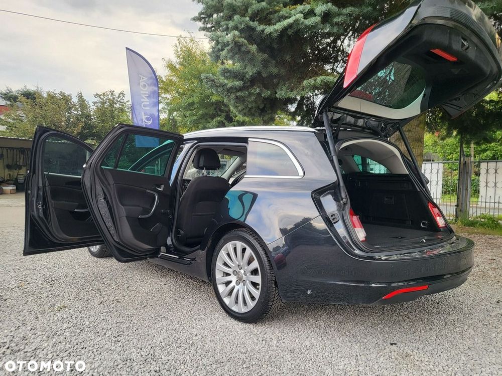 Opel Insignia - 12