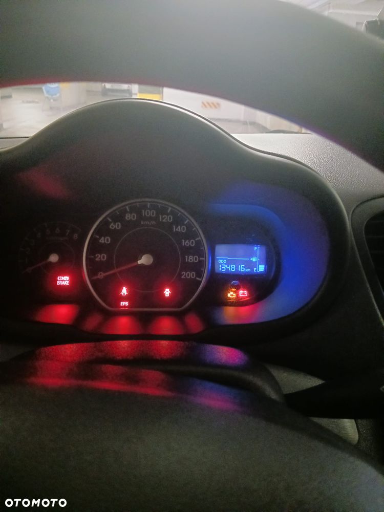 Hyundai i10 - 19