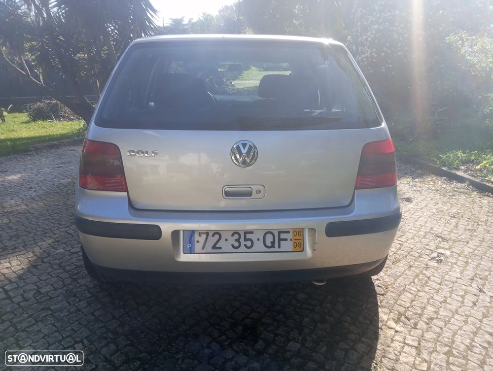VW Golf 1.4i Confortline JE - 4
