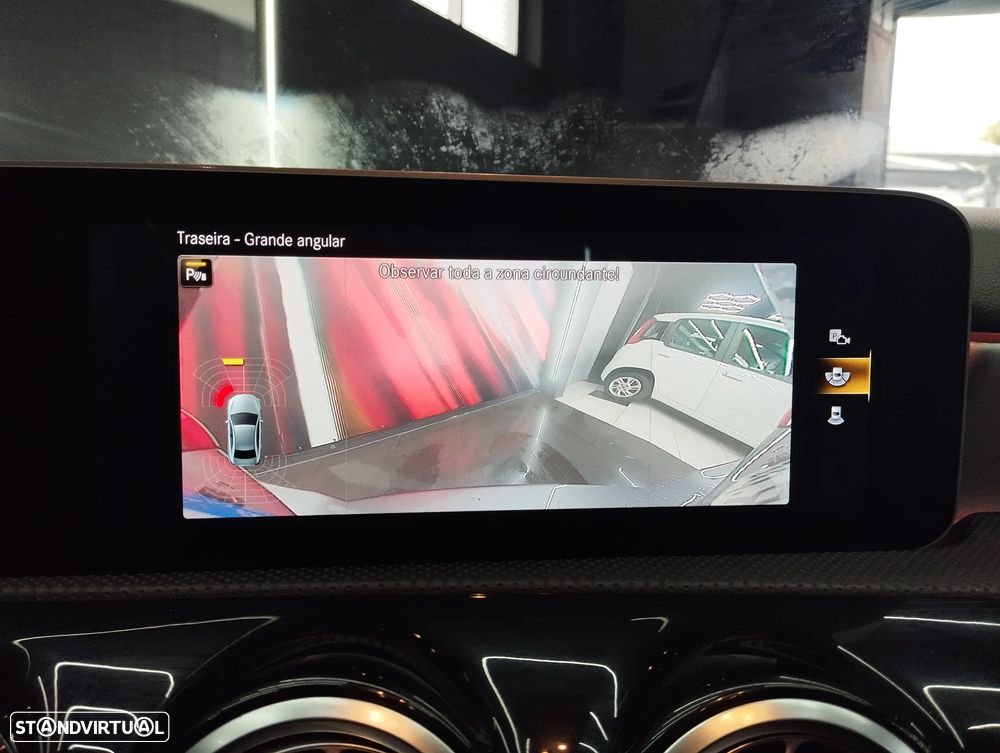 Mercedes-Benz A 180 Limousine d AMG Line Aut. - 27