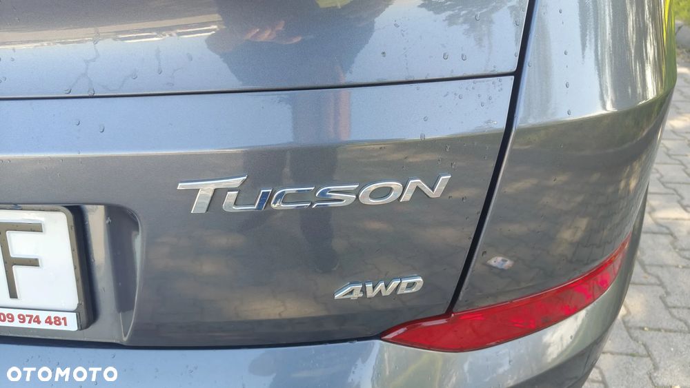 Hyundai Tucson 2.0 CRDI Premium 4WD - 35