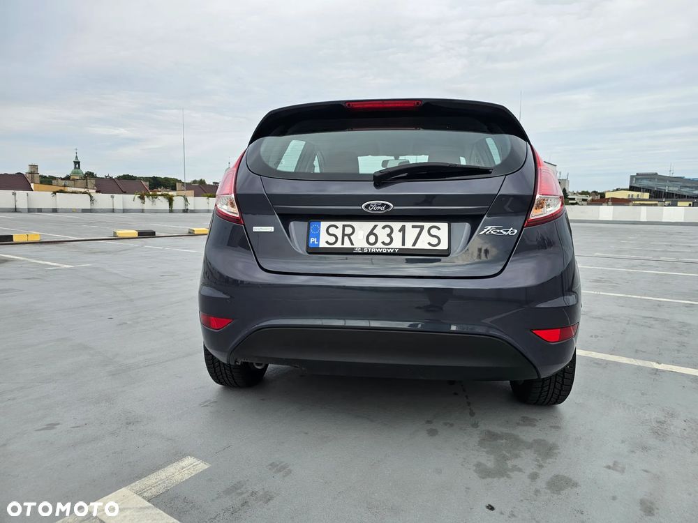 Ford Fiesta - 17