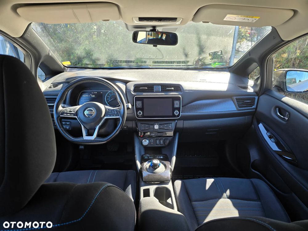 Nissan Leaf 40kWh Acenta - 10