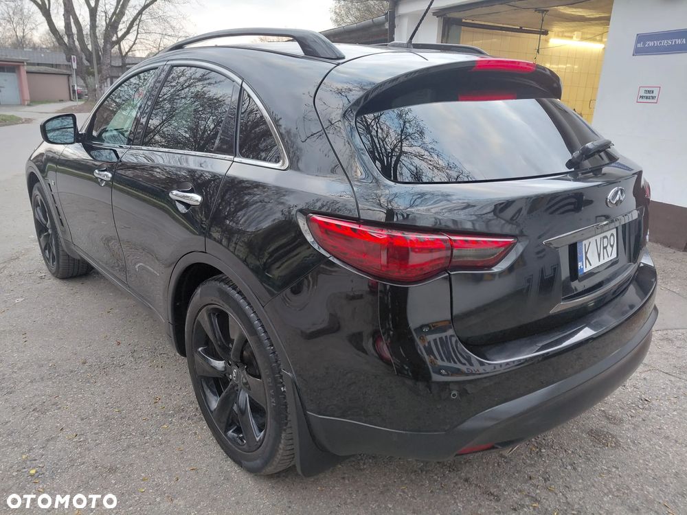Infiniti QX70 3.7 AWD S Premium - 3