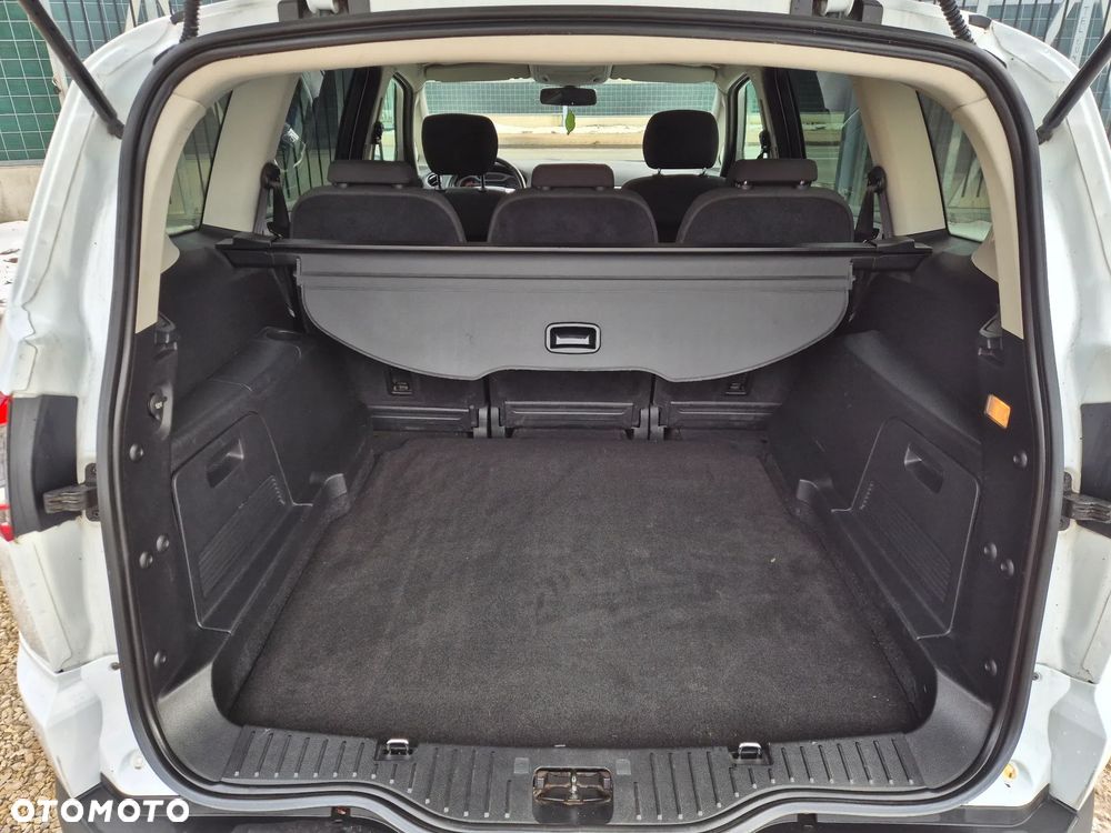 Ford S-Max 2.0 TDCi DPF Titanium X - 16