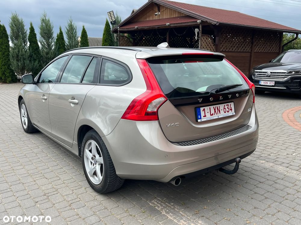 Volvo V60 D2 Drive-E Summum - 14