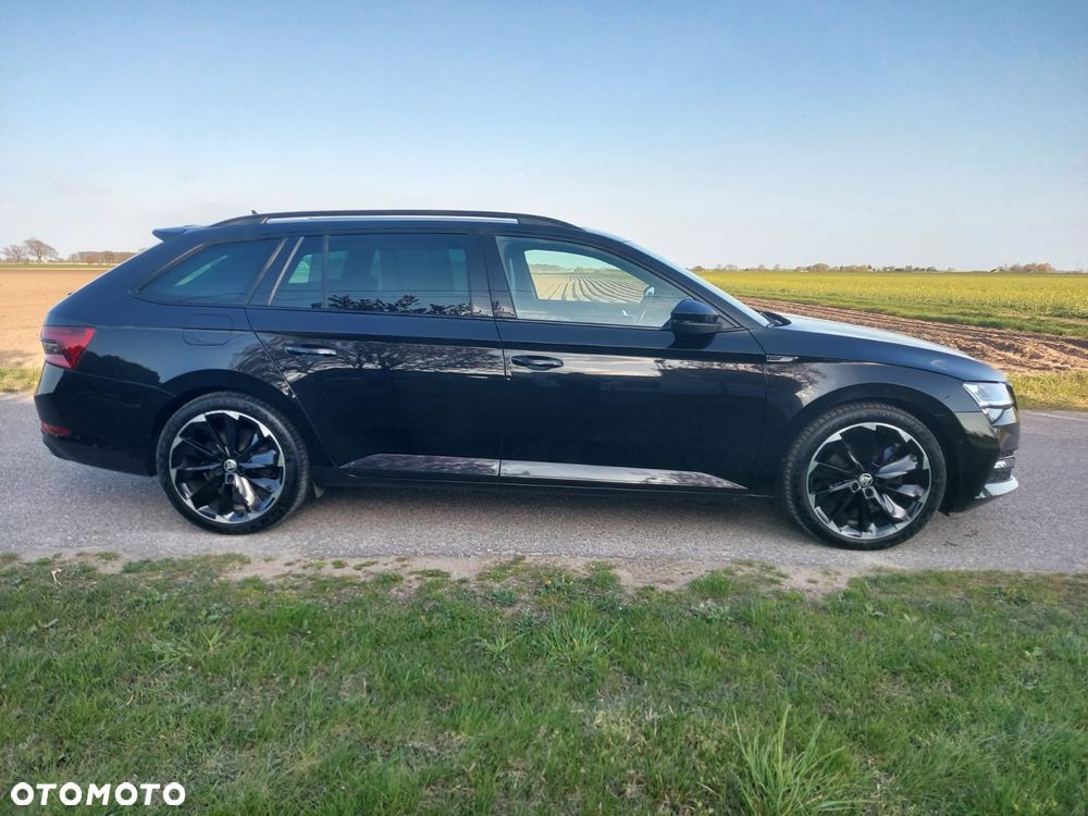 Skoda Superb 2.0 TDI DSG Sportline - 3