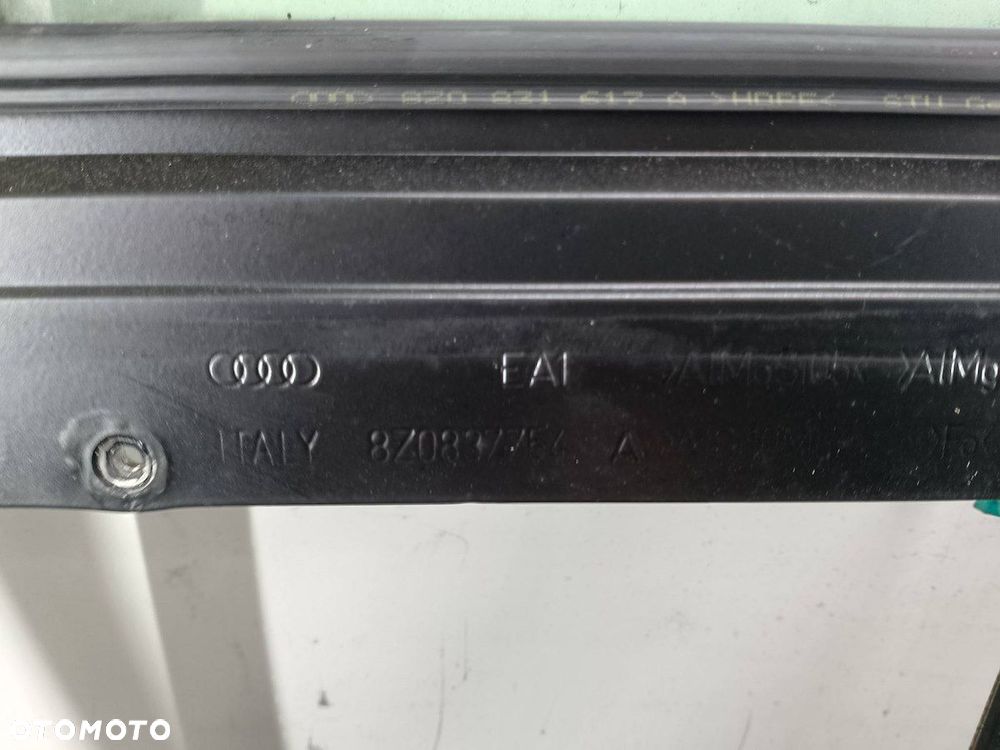 PODNOŚNIK SZYBY PRAWY PRZÓD Z STELAŻEM AUDI A2 8Z0837754A  8Z1959802 - 6