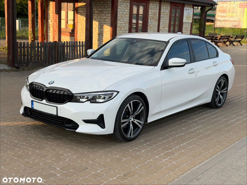 BMW Seria 3 320i Advantage - 2