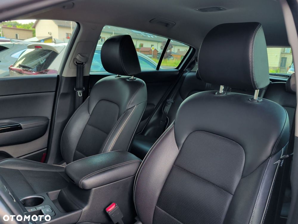 Kia Sportage 1.6 T-GDI Black Edition 2WD DCT - 11