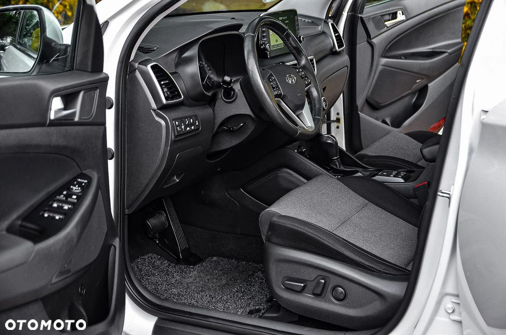 Hyundai Tucson 1.6 Turbo 4WD DCT Intro Edition - 25