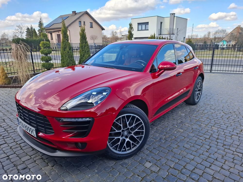 Porsche Macan - 1