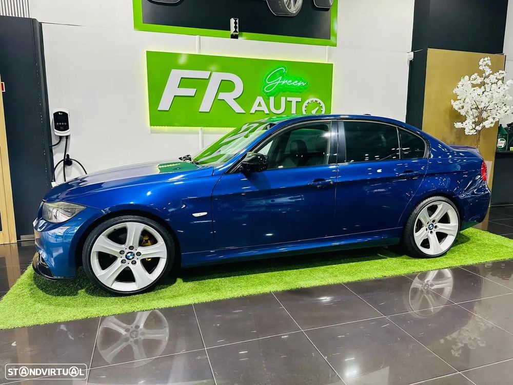 BMW 318 d Pack M - 10