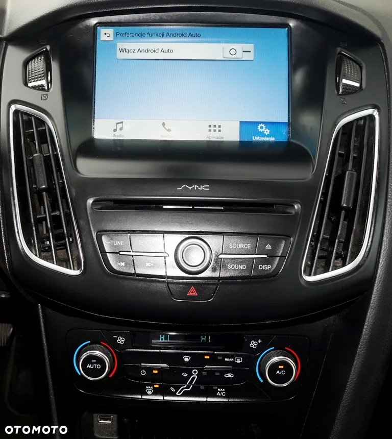 Ford Focus - 28