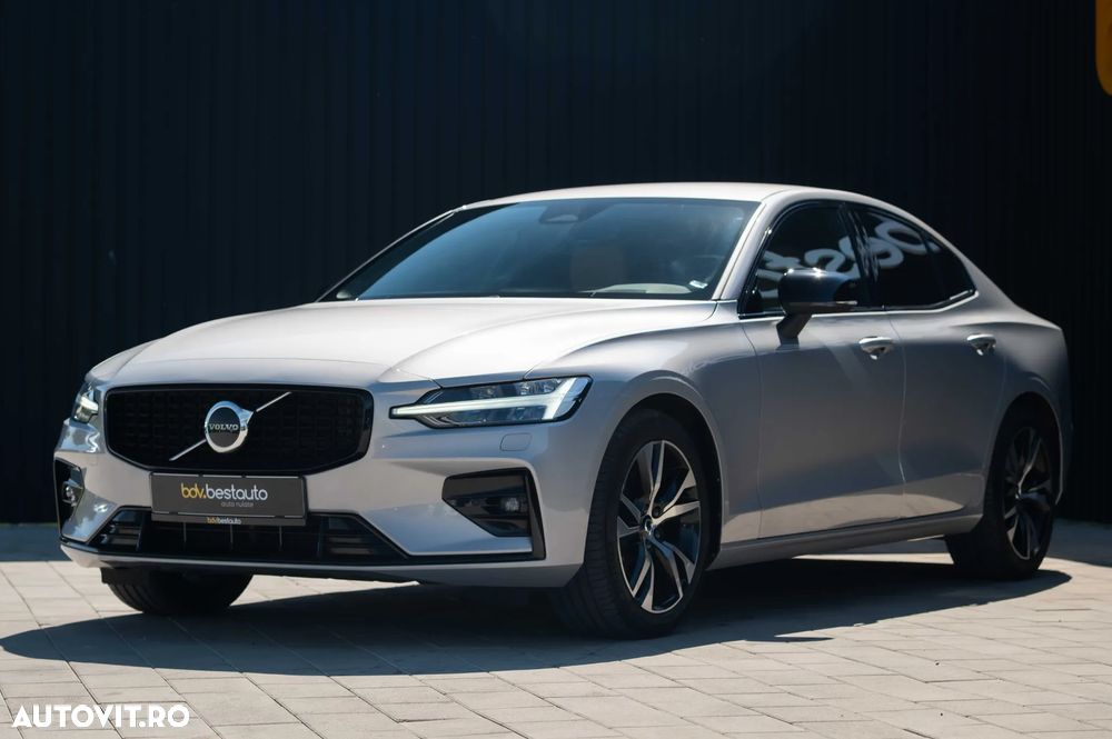 Volvo S60 B4 MHEV AT Plus Dark - 27
