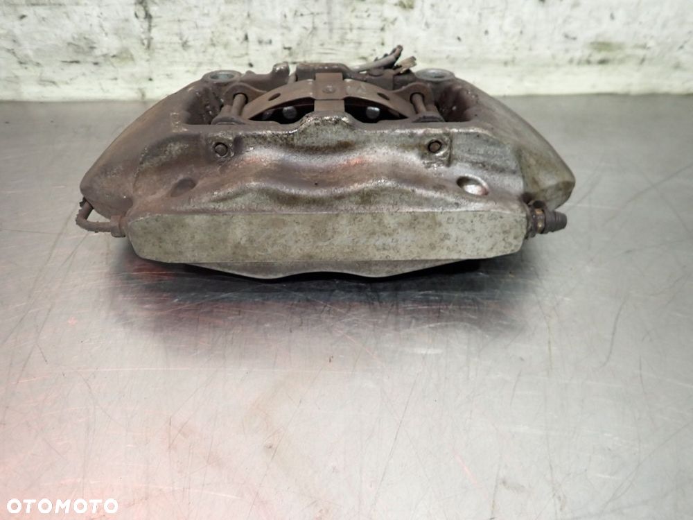 ZACISK HAMULCA LEWY PRZÓD ALFA ROMEO 159 SPORTWAGON - 2