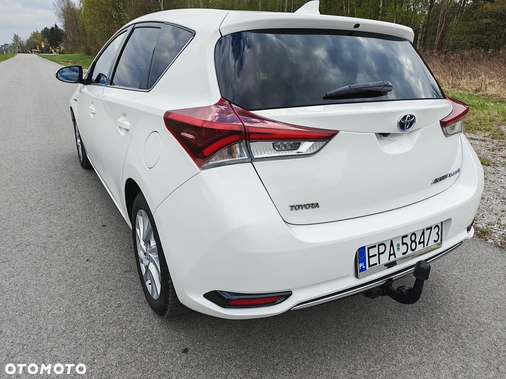 Toyota Auris - 14
