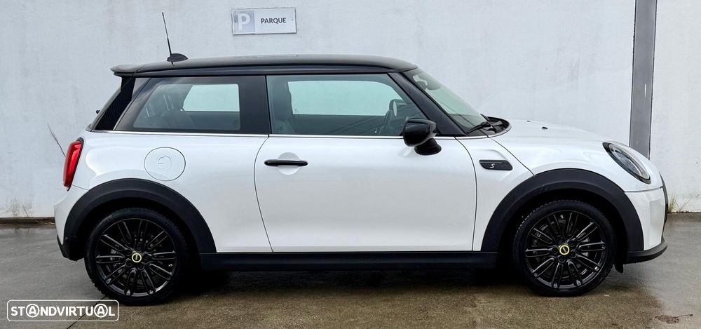 MINI 3 Portas Cooper E Classic - 3