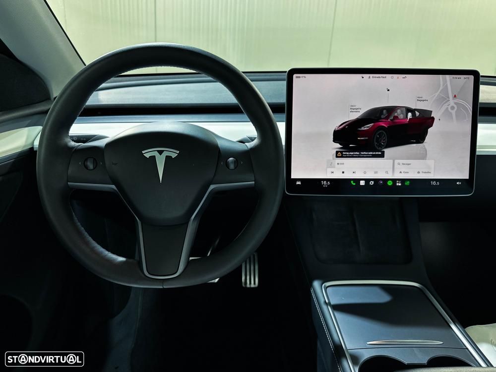 Tesla Model Y Performance Dual Motor AWD - 18