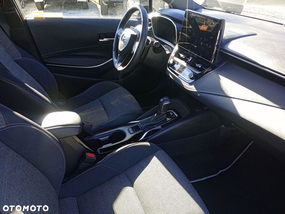 Toyota Corolla - 9