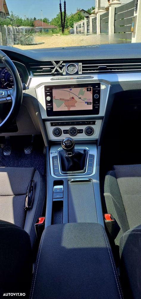 Volkswagen Passat 1.4 TSI ACT Comfortline - 8